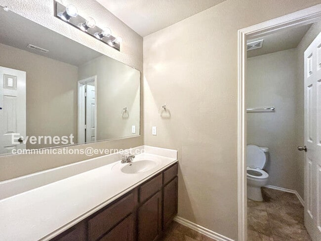 Building Photo - 11104 Cain Harvest Dr