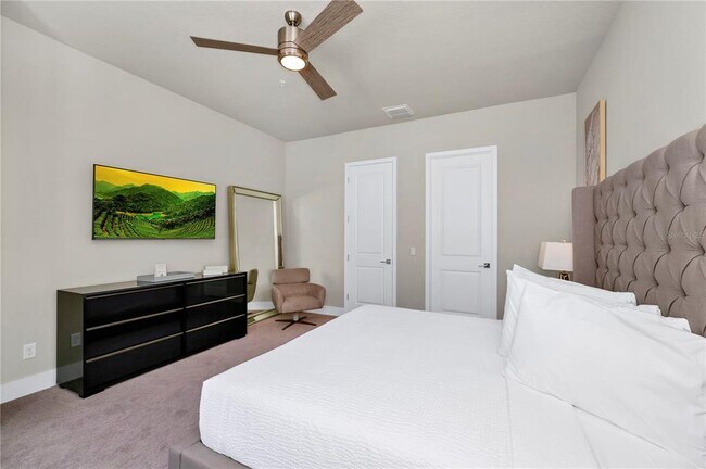 Building Photo - 7740 Sandy Ridge Dr