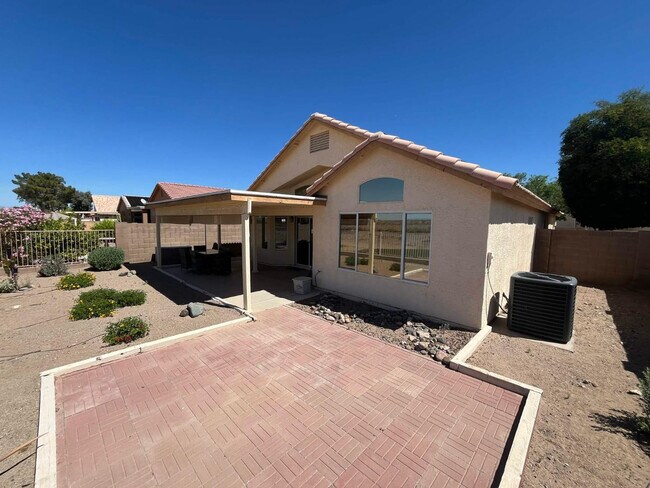 Building Photo - 11669 W Pine Mountain Ct