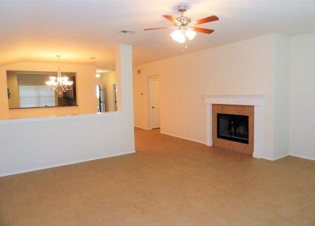 Building Photo - 7810 Squirrel Hollow Dr