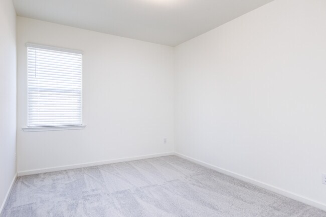 Building Photo - 2710 Turner Pines Dr