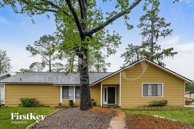 Building Photo - 3887 Mandarin Woods Dr S