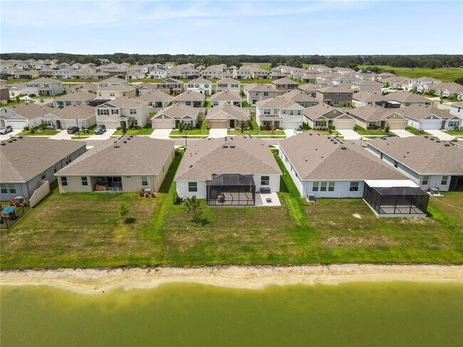 Building Photo - 33700 Hamilton Hl Ln