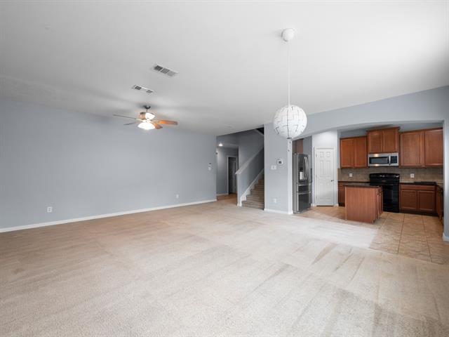 Building Photo - 4121 William Dehaes Dr