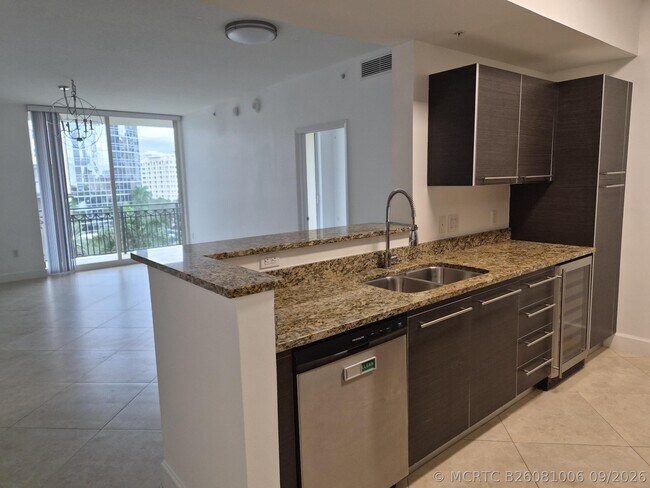 Building Photo - 550 Okeechobee Blvd