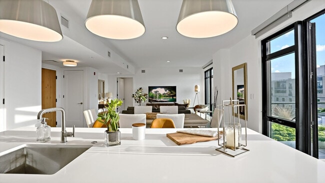 Building Photo - 1722 6th St NW