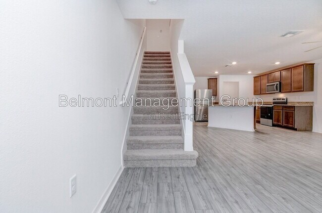 Building Photo - 1589 Wynford Cir