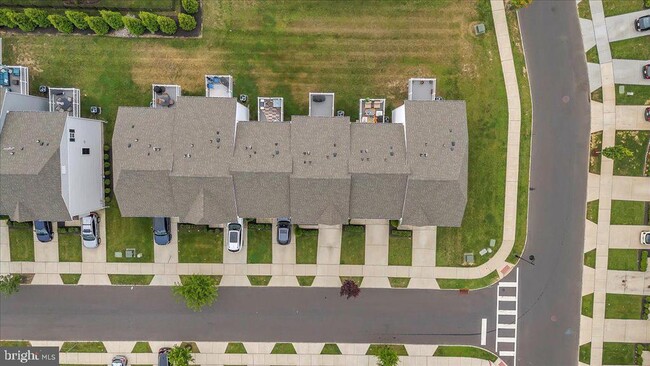 Building Photo - 5 Kohlmyer Dr