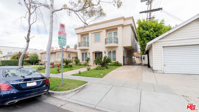 Building Photo - 488 S Willaman Dr