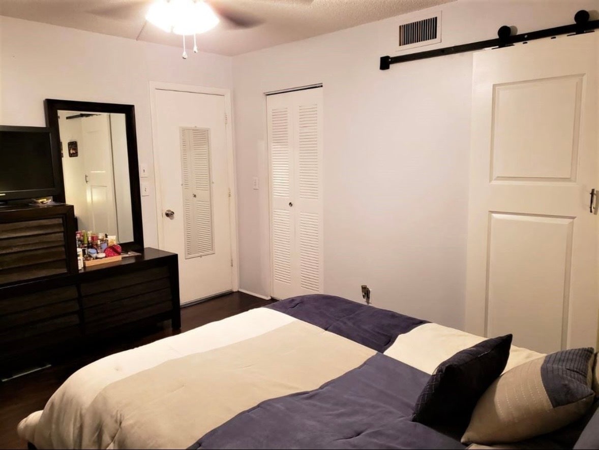 Building Photo - 7900 NW 50th St