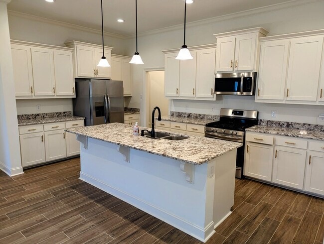 Building Photo - Gorgeous Home, Great location!!!