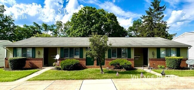 Building Photo - 505 E Maple St