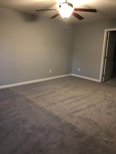 Building Photo - 103 Shephard Hill Dr