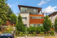 Building Photo - 7016 California Ave SW