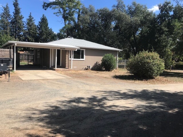 Primary Photo - 20588 Prairie Ln