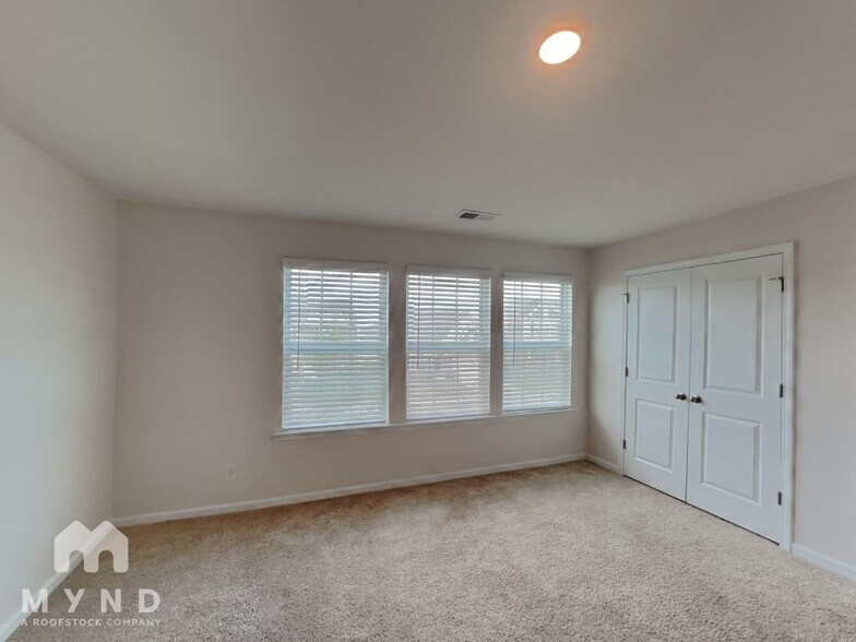 Building Photo - 127 Neill Estate Ln