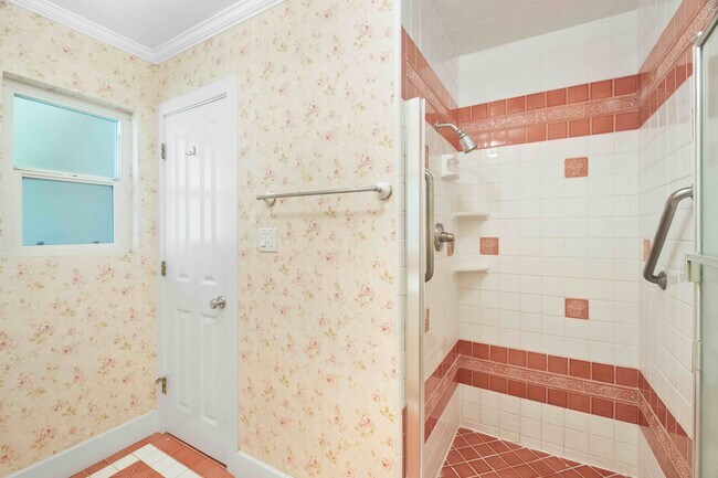 Building Photo - 5215 Sepulveda Blvd