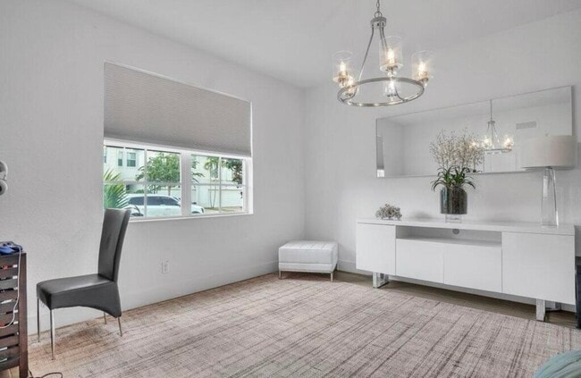 Building Photo - 11971 Cypress Key Way