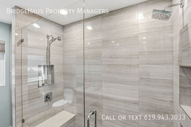 Building Photo - 3266 Goldfinch St