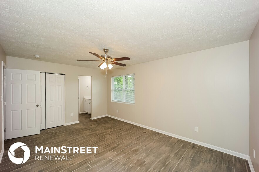 Building Photo - 2014 Radford Ct