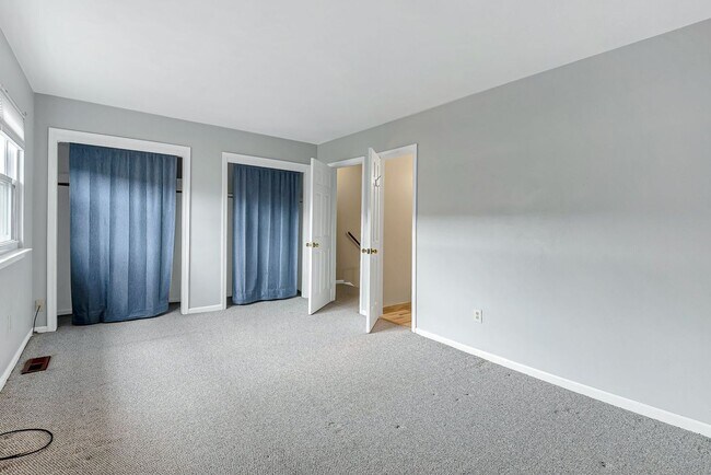 Building Photo - Shadowlawn Heights