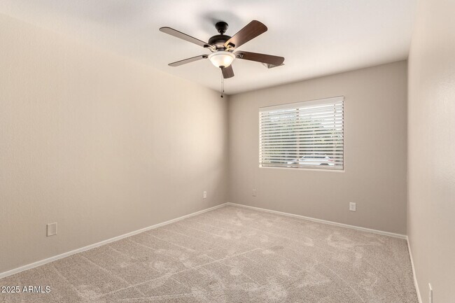 Building Photo - 1891 E Cowboy Cove Trail