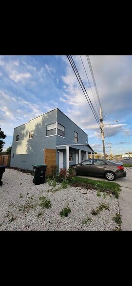 Primary Photo - 4101 Columbia St