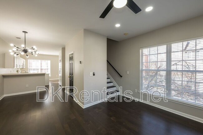 Building Photo - 3177 Mill Springs Cir NE