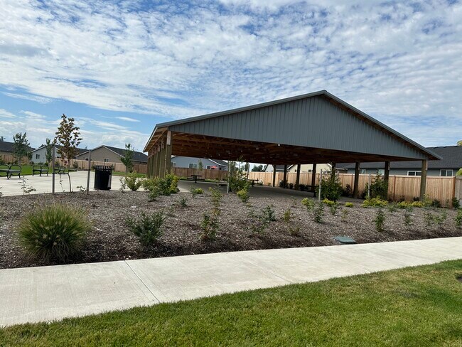 Picnic Area/Park - 389 Cornwell St