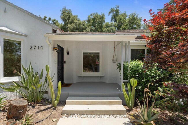 Building Photo - This beautifully updated 4-Bed, 2-Bath Hom...