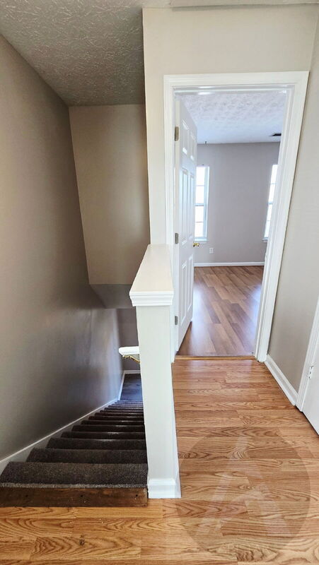 Building Photo - 1695 Barrington Overlook