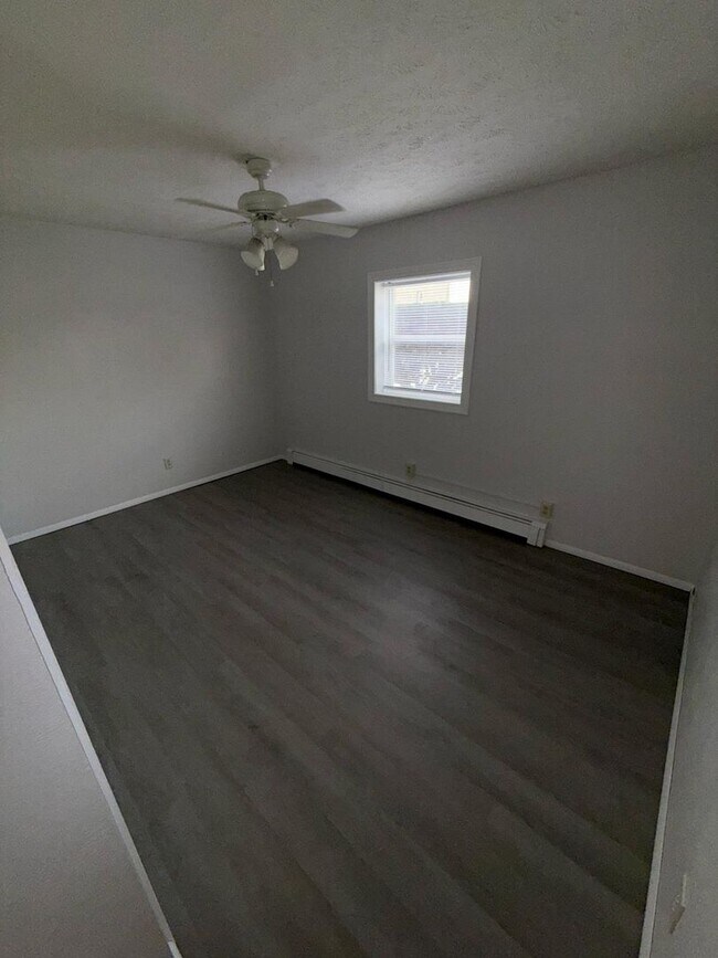 Building Photo - 321Riley