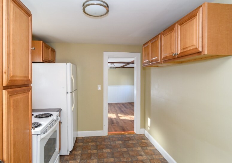 Building Photo - 7 Ferndale Rd