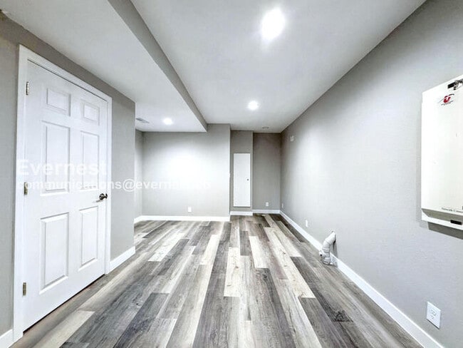 Building Photo - 10626 Cherrybrook Cir