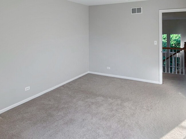 Building Photo - 942 Blue Ridge Dr