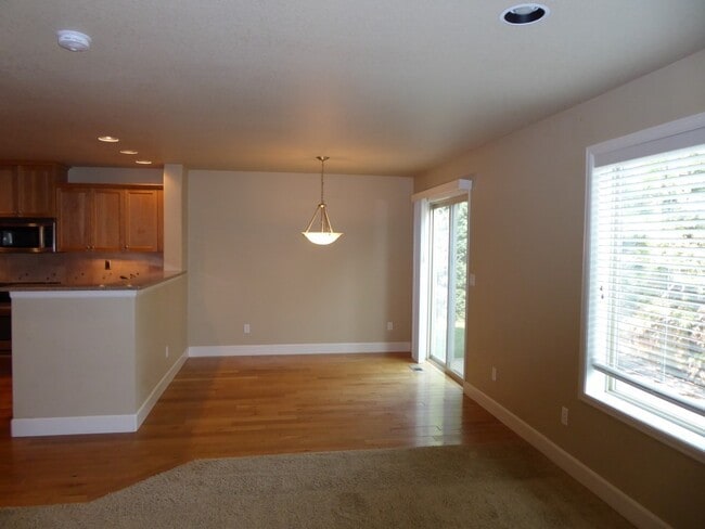 Building Photo - 20254 Ellie Ln