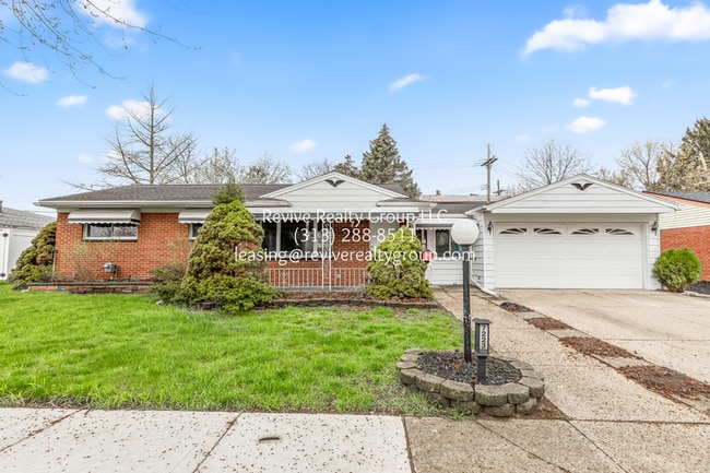 Primary Photo - 7223 Mohawk St