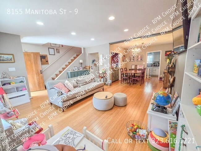 Building Photo - 8155 Manitoba St