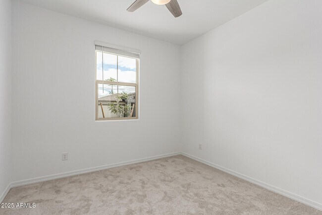 Building Photo - 28444 N 134th Ave