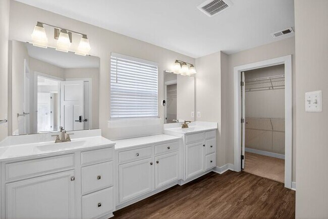 Building Photo - 8625 Windon Ct