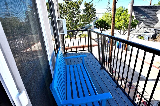 Building Photo - 1Bd/1Ba Guest house, centrally located.