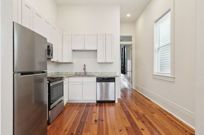 Building Photo - 2223-2225 St Andrew St