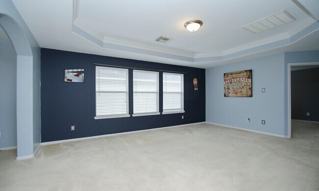 Building Photo - 16706 Mallory Bridge Dr