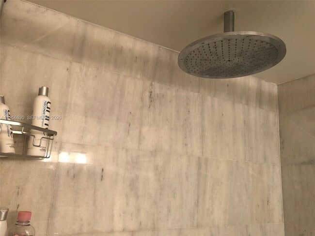 Building Photo - 5450 Sunset Dr