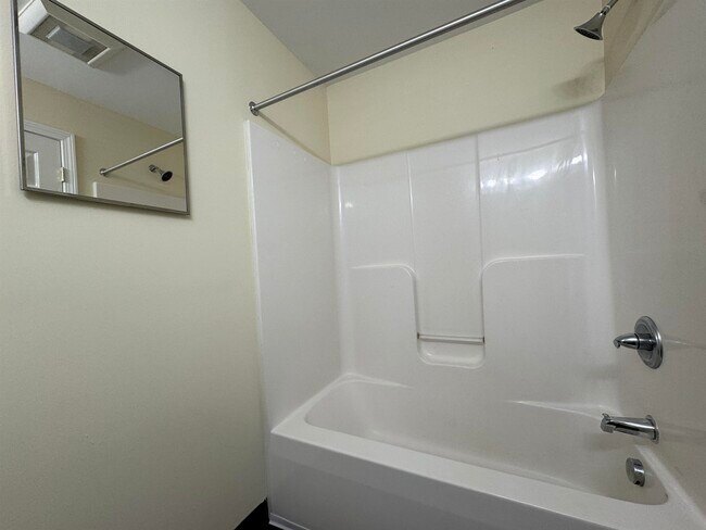 Building Photo - 99 Eastern Ave