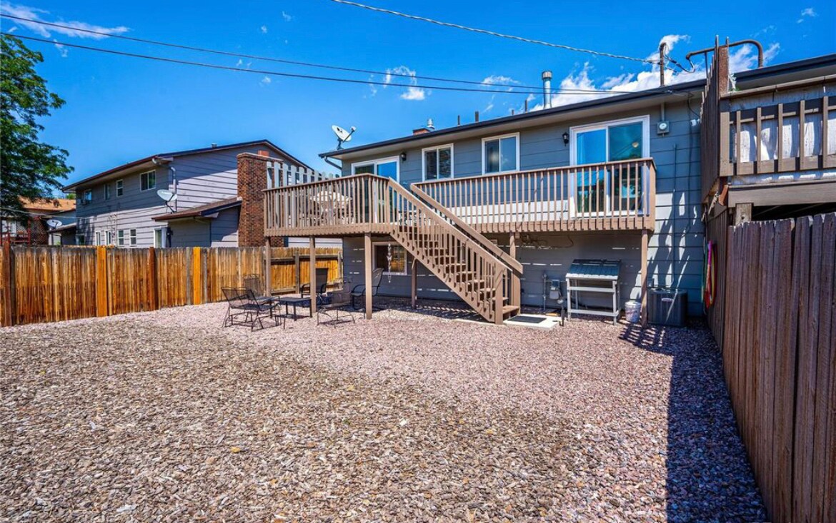 Building Photo - 6716 Hampton Dr