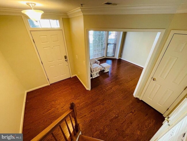 Building Photo - 708 Scarburgh Way