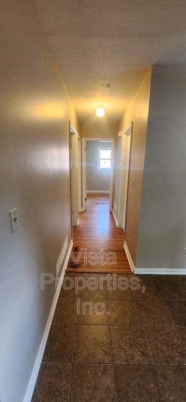 Building Photo - 3412 Winnland Dr