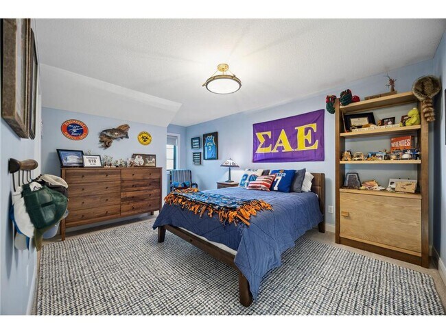 Building Photo - 5960 Prestwick Ct