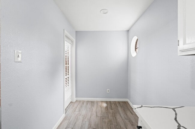 Building Photo - 14600 Fonmeadow Dr